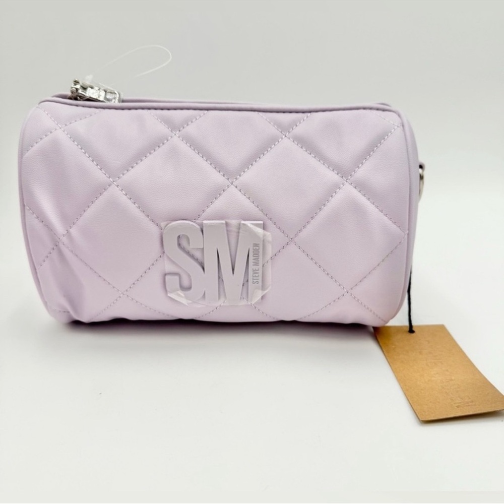 Steve Madden NWT Quilted Lavender Bag with Pouch and Adjustable Straps - Picture 2 of 6